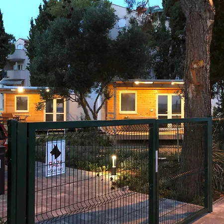 Cremona Kamp alanı *