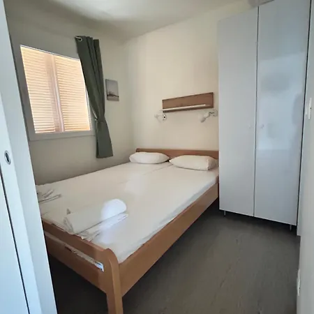 Cremona Kamp alanı *